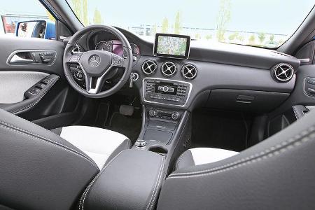Mercedes A 250, Cockpit