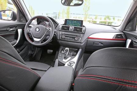 BMW 125i, Cockpit