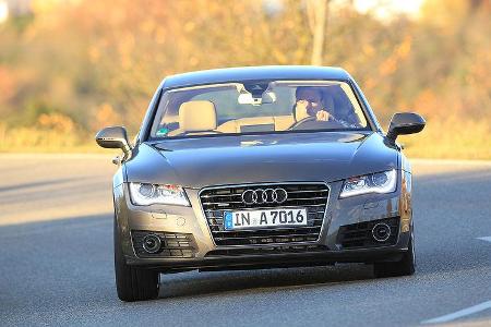 03/11 aumospo 07/2011 Audi A7 3.0 TFSI Quattro