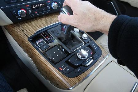 03/11 aumospo 07/2011 Audi A7 3.0 TFSI Quattro, Schaltung