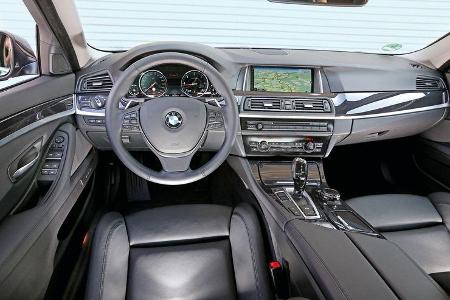 BMW 520d, Cockpit