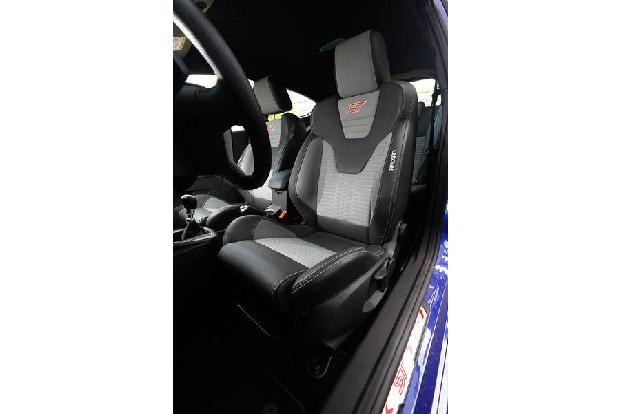 Ford Fiesta ST, Fahrersitz