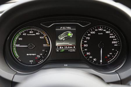 Audi A3 e-tron, Rundinstrumente