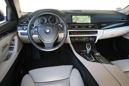BMW 525d, Cockpit