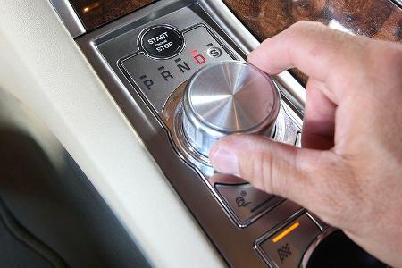 Jaguar XF 3.0 Diesel, Schaltung