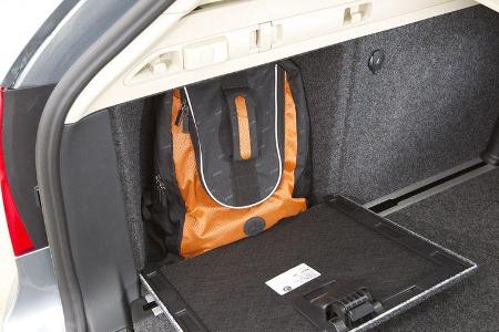 Skoda Superb, Staufach, Schienensystem