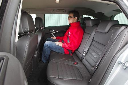 Opel Insignia Sports Tourer, Rückbank