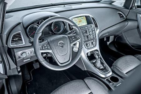 Opel Astra 1.6 CDTI, Cockpit