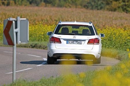 Mercedes E 220 Bluetec T, Heckansicht