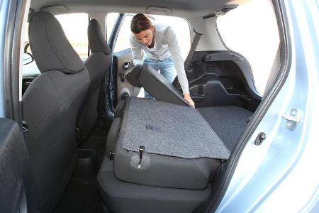 Toyota Yaris 1.5 VVT-i Hybrid Life, Rücksitz, umklappen