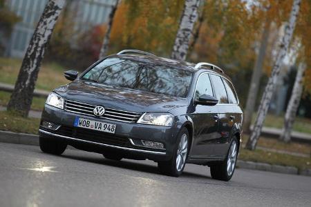 Groß, komfortabel, sicher, sparsam - genau so muss ein Kombi sein. Der Passat gewinnt mit Vorsprung - ist aber auch der Teue...