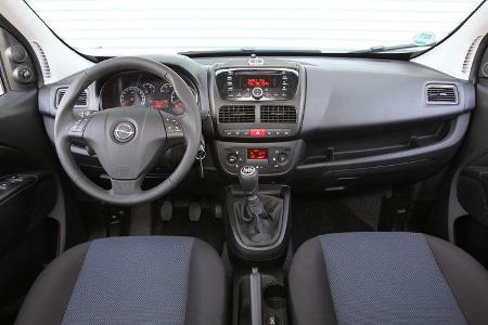 Opel Combo, Cockpit, Lenkrad