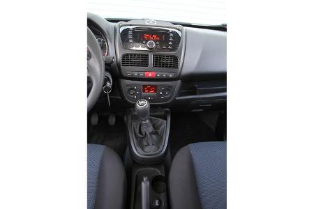 Opel Combo, Mittelkonsole