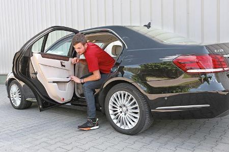 Mercedes E 220 Bluetec, Fondsitz, Aussteigen