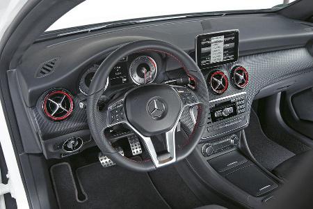 Mercedes A 250 Sport, Lenkrad, Cockpit