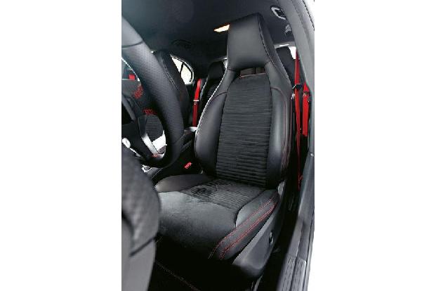 Mercedes A 250 Sport, Fahrersitz