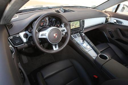 Porsche Panamera Turbo, Cockpit