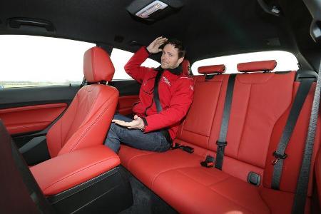 BMW M135i x-Drive, Rücksitz, Beinfreiheit