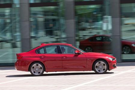 BMW 320i, Seitenansicht