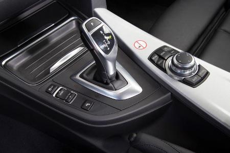 BMW 320i, Schalthebel, Schaltknauf