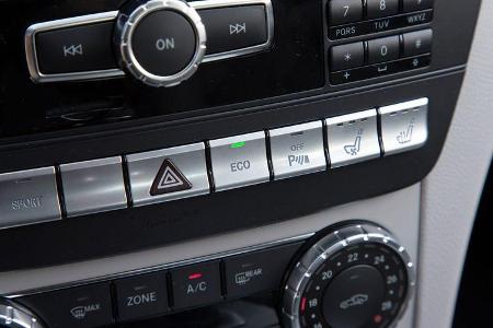 Mercedes C 200, Bedienleiste