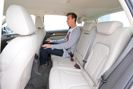 Audi Q5 2.0 TFSI Quattro, Rücksitz, Beinfreiheit