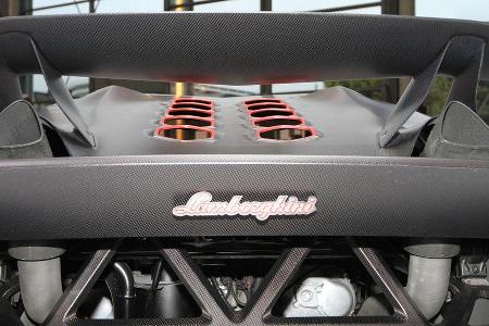 Lamborghini Sesto Elemento Paris 2010