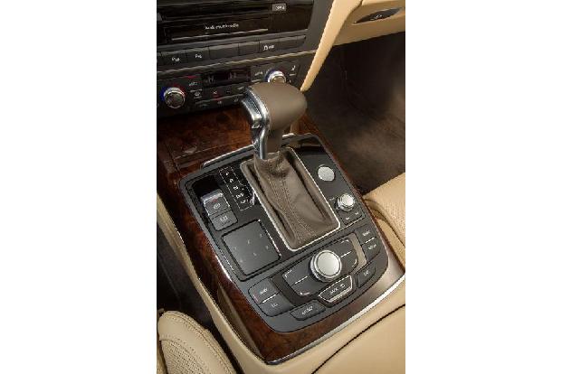 Audi A6 Avant 3.0 TDI Quattro, Schalthebel, Schaltknauf