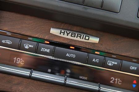 Mercedes E 300 T Bluetec Hybrid, Mittelkonsole, Bedienelemente