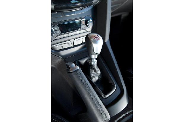 Ford Focus ST, Schaltknauf