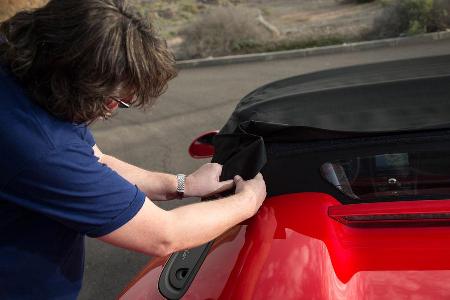 Porsche Boxster Spyder, Verdeck, Handarbeit
