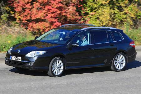 Trotz eines flach abfallenden Hecks bietet der Renault Laguna Grandtour einen groÃen Kofferraum