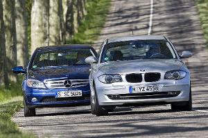Konzeptvergleich: Mercedes CLC mit Kompressor-Antrieb gegen BMW Sauger.