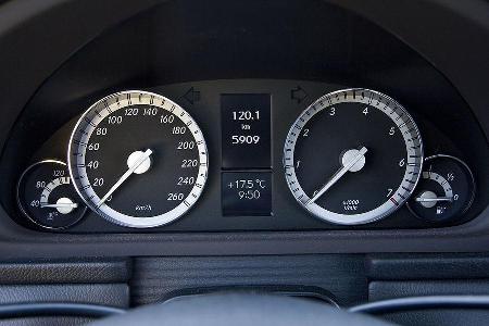 Insgesamt wurde das Interieur nur minimal verändert.