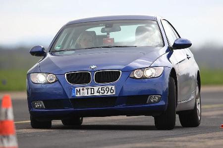 Dabei ist das serienmÃ¤Ãige Efficient-Dynamics-System mit Start-Stopp-Automatik und Energie-RÃ¼ckgewinnung beim Bremsen an ...