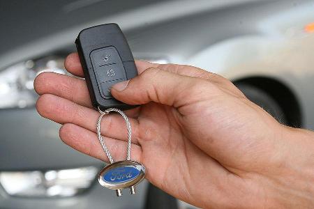 Den Schlüssel in der Tasche lassen und per Knopfdruck starten ist gegen Aufpreis möglich.