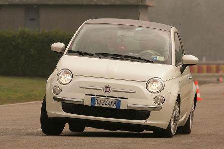 Den sicherheitsbewussten Deutschen wird dazu außerdem ein ESP gereicht.