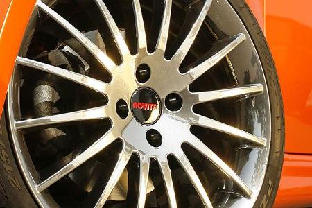 Für den Radsatz werden 2.000 Euro fällig.