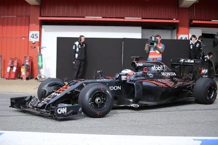 Jenson Button - McLaren - Formel 1 - Test - Barcelona - 2. Mrz 2016