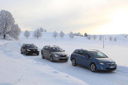 Skoda Octavia Combi 2.0 TDI Elegance, Peugeot 308 SW HDi FAP 140 Platinum, Opel Astra Sports Tourer 2.0 CDTi Sport