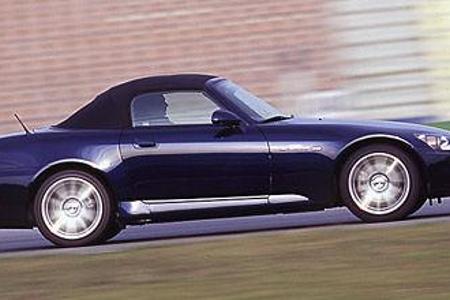 Gradlinig und schnörkellos: Schöner lässt sich die Idee des klassischen Roadsters kaum interpretieren.