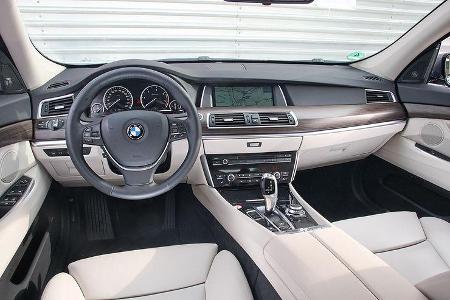 BMW 530d GT und Mercedes E 350 CDI T-Modell