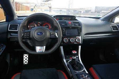 Subaru WRX STI, Cockpit