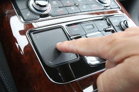 Audi A8 4.2 FSI Quattro