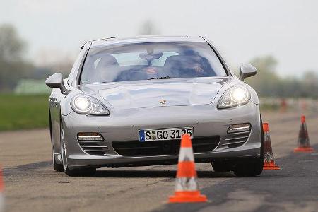 Porsche Panamera 4S