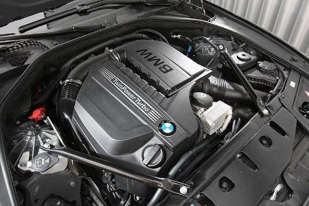 BMW 535i Motorraum