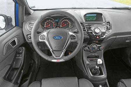 Ford Fiesta ST, Cockpit