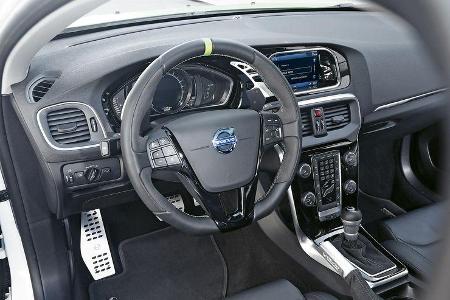 Heico-Volvo V40 T5 HPC, Cockpit