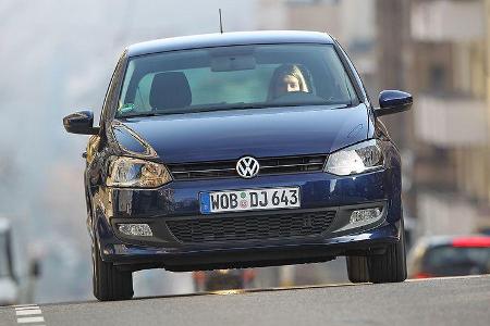 Der Eco-VW Polo kostet 18.185 Euro und ist damit der teuerste Kleinwagen im Test. Dafür verbraucht er am wenigsten Kraftstoff.