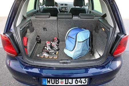 Der Kofferraum fasst zwischen 280 und 952 Liter.